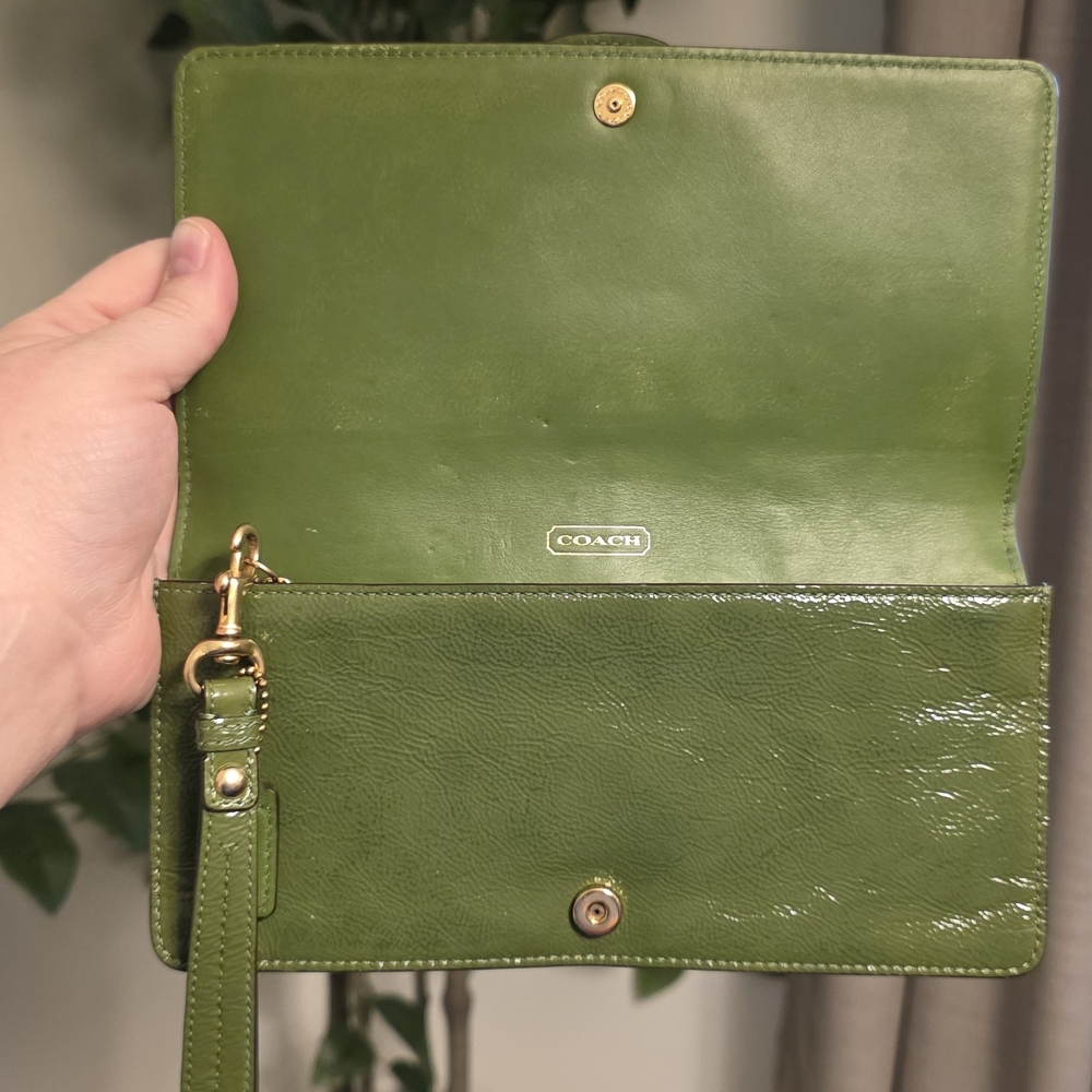 Coach Bleecker Green Patent Leather Tattersall Wristlet Wallet - Picture 7 of 11